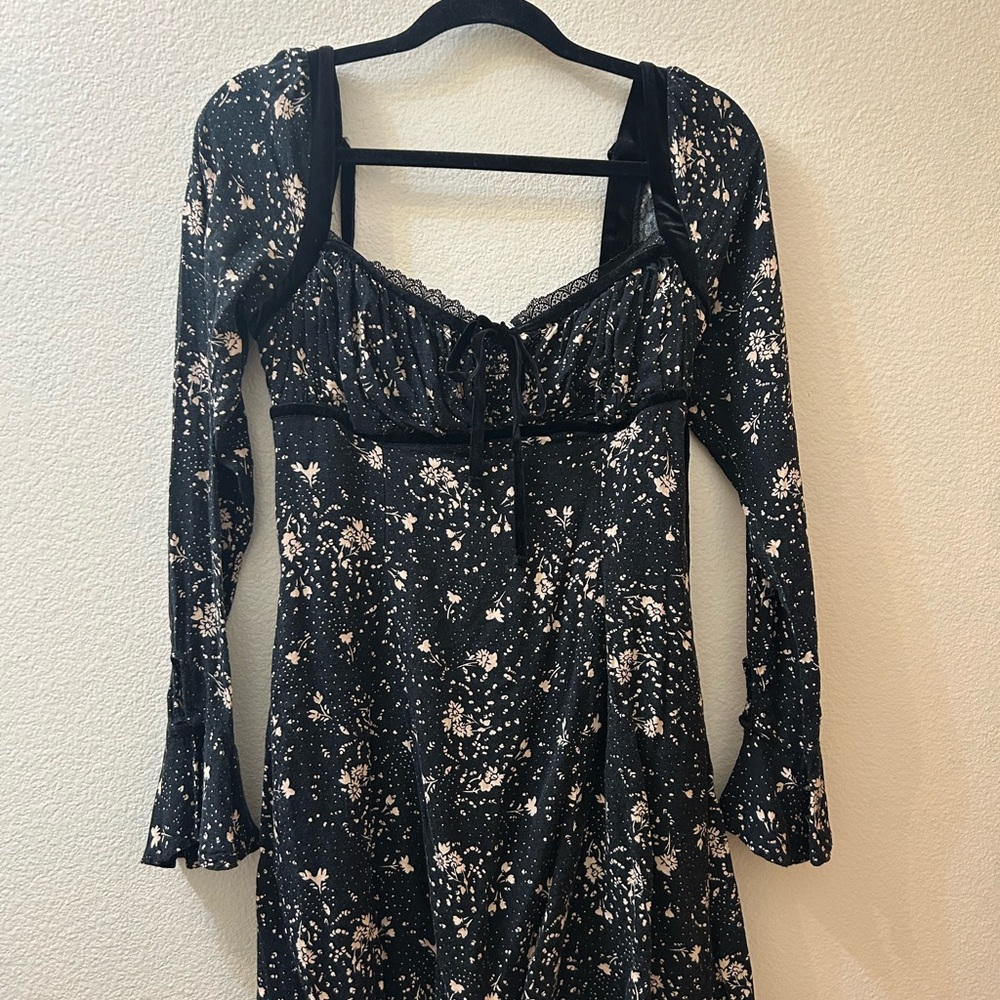 Free People Black Floral Long-Sleeve Lace-Trim Midi Dress